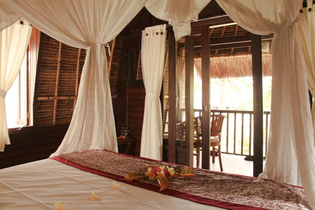 Molamola House Hotel Nusa Lembongan  Bilik gambar