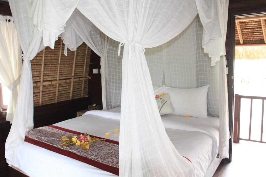 Molamola House Hotel Nusa Lembongan  Bilik gambar