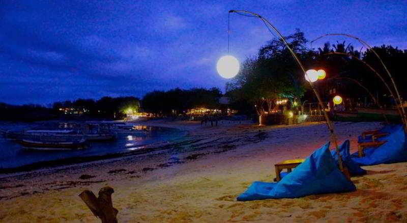 Molamola House Hotel Nusa Lembongan  Luaran gambar